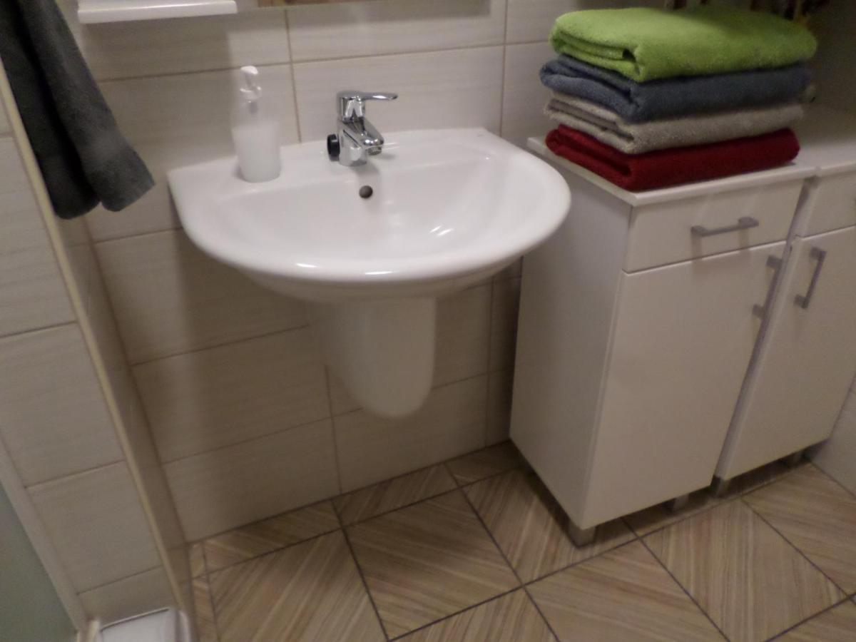 Lakoparki Apartman Veszprém Dış mekan fotoğraf