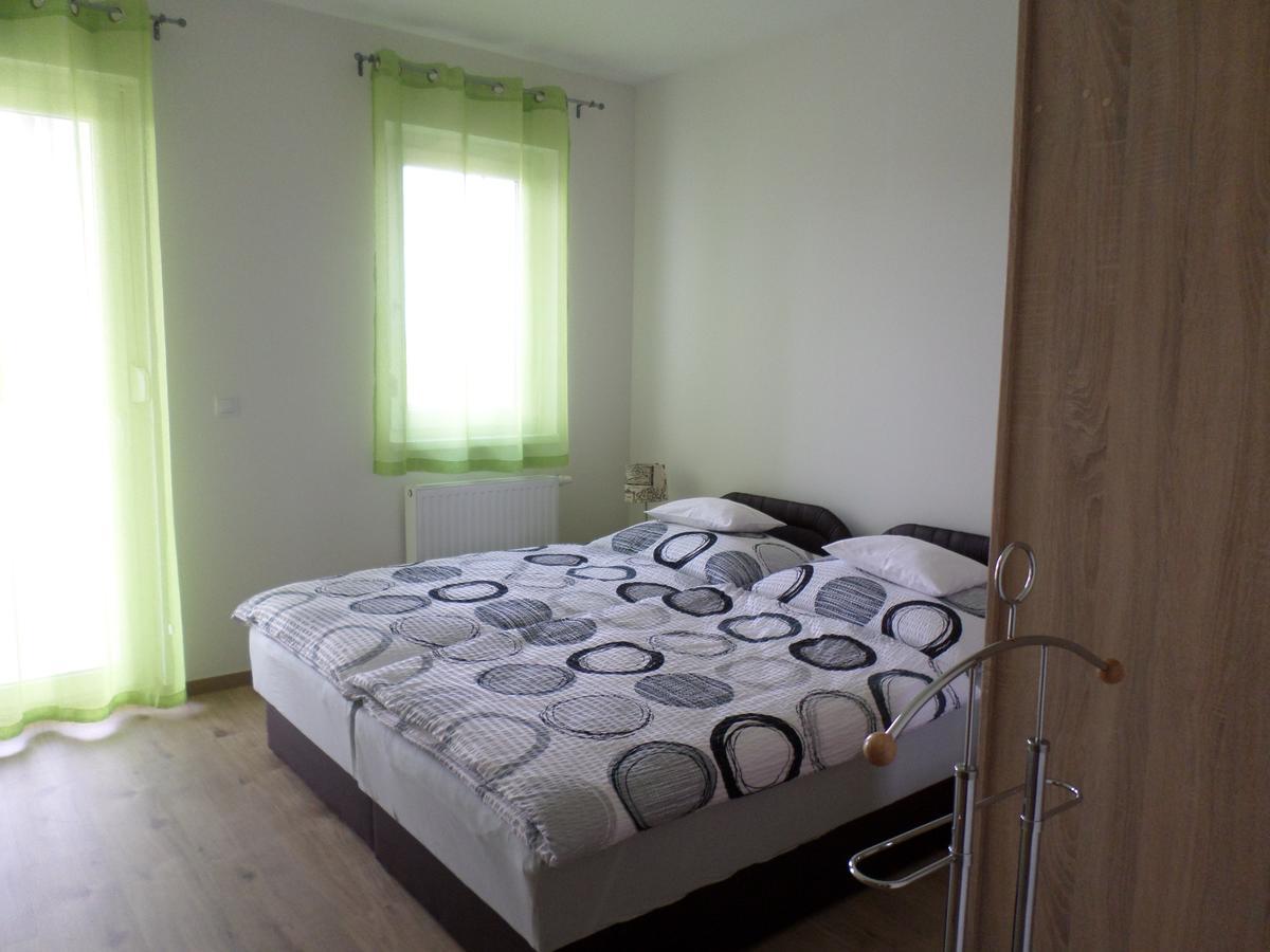 Lakoparki Apartman Veszprém Dış mekan fotoğraf