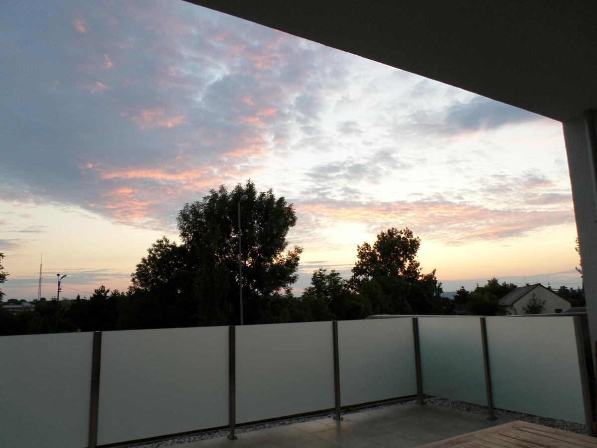 Lakoparki Apartman Veszprém Dış mekan fotoğraf